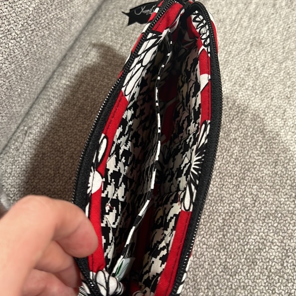 Vera Bradley - Deco Daisy wristlet - NWT - Picture 3 of 4